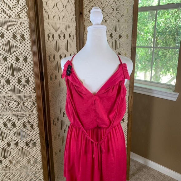 Trixxi Francesca's Shayla Satin Mini Dress halter ruffle pink size small NWT - Picture 5 of 12